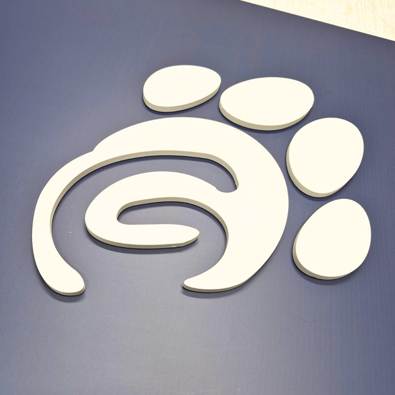 An image of the bonded foamex lettering.